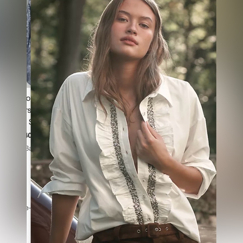 Anthropologie Pilcro White crystal embellished relaxed button down shirt - small